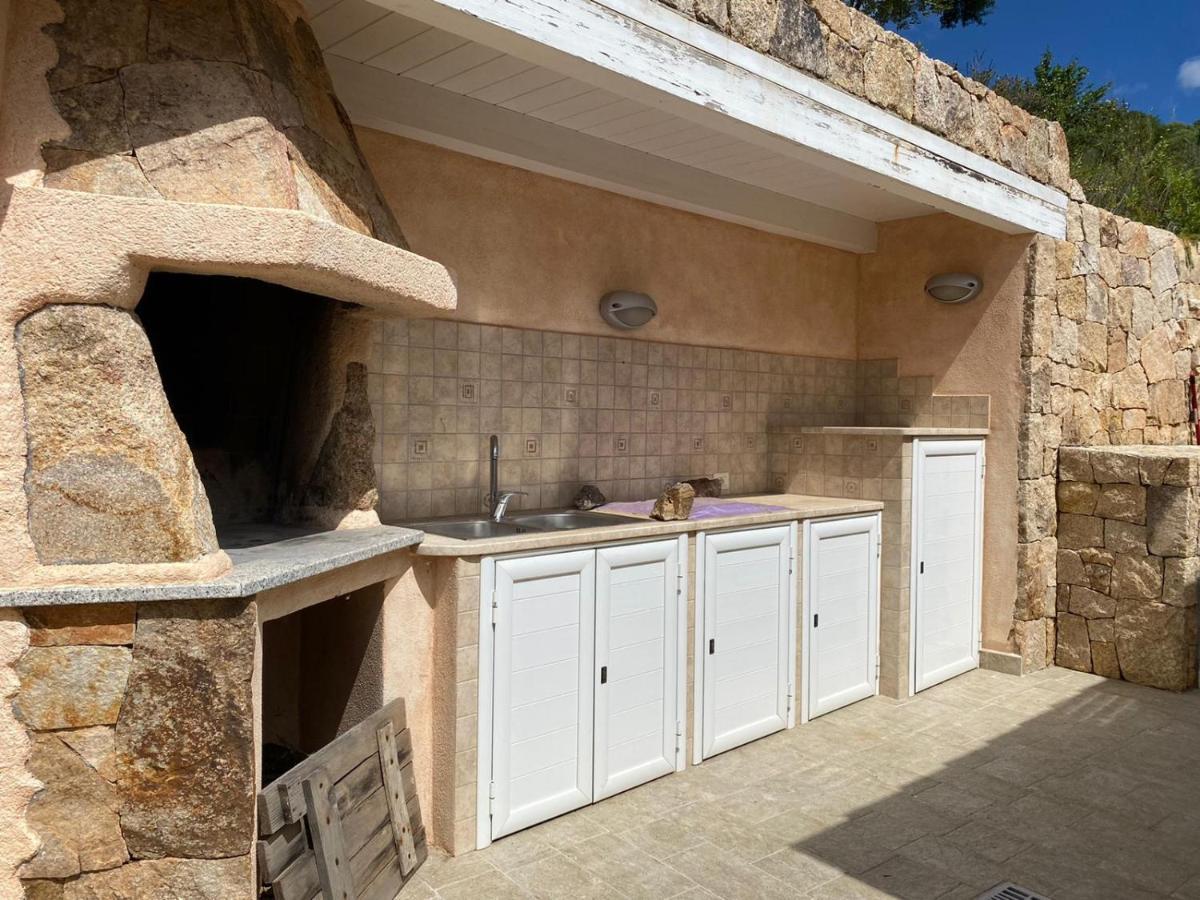 Villa Il Borgo Del Mare Budoni Esterno foto