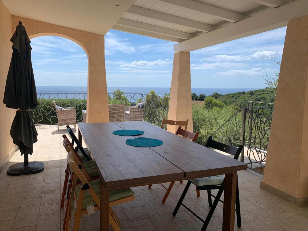 Villa Il Borgo Del Mare Budoni Esterno foto