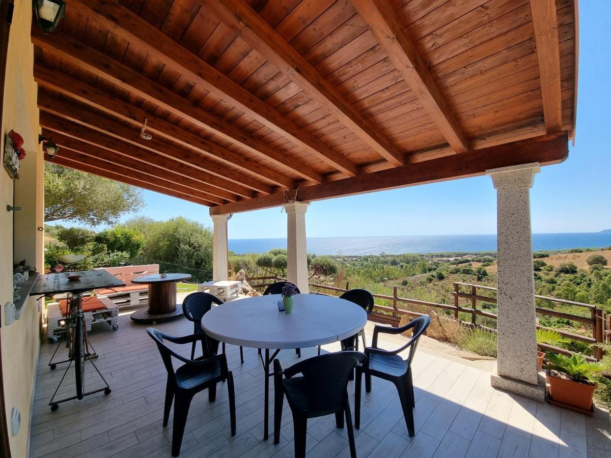 Villa Il Borgo Del Mare Budoni Esterno foto