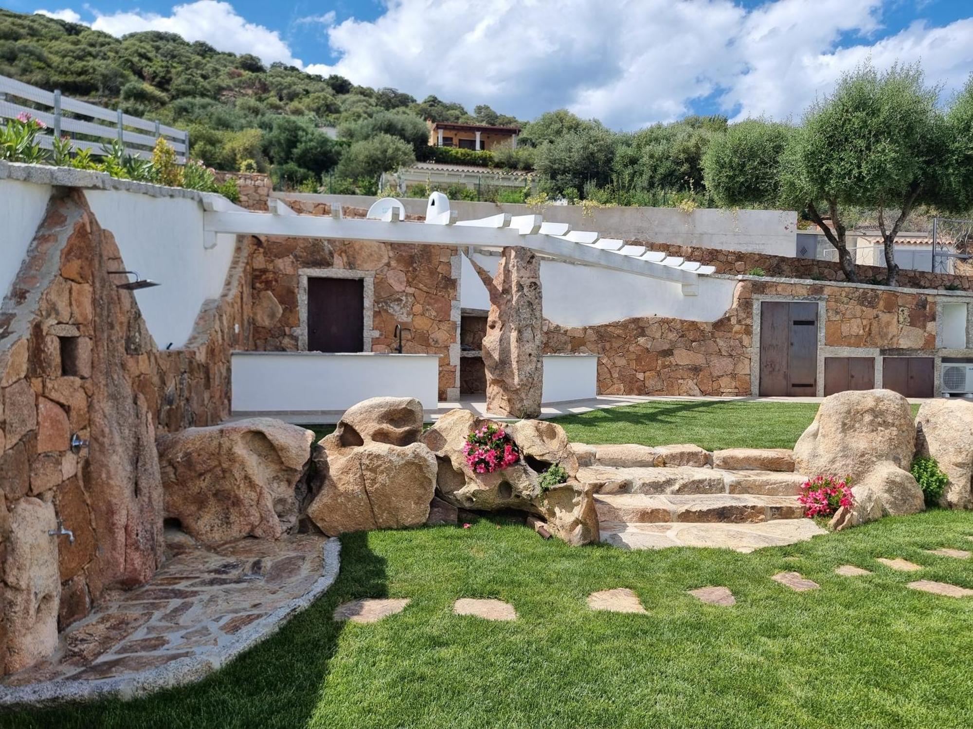 Villa Il Borgo Del Mare Budoni Esterno foto